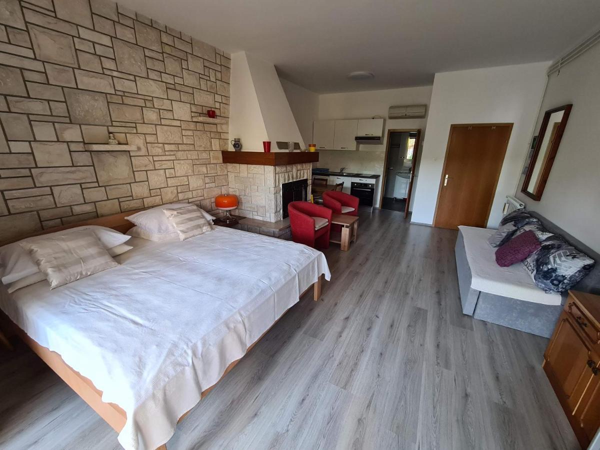Apartments Ana Medulin Kültér fotó